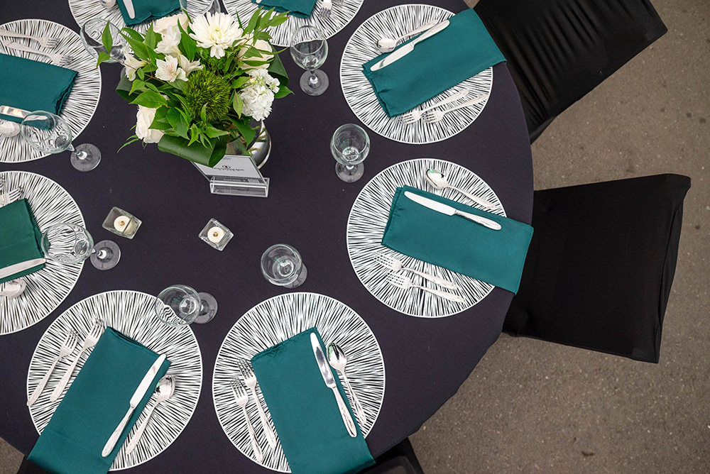 ALASKA EVENT SERVICES ⋆ Event Decorator & Rentals ⋆ (907) 345-8789