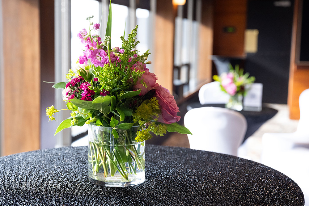 ALASKA EVENT SERVICES ⋆ Event Decorator & Rentals ⋆ (907) 345-8789